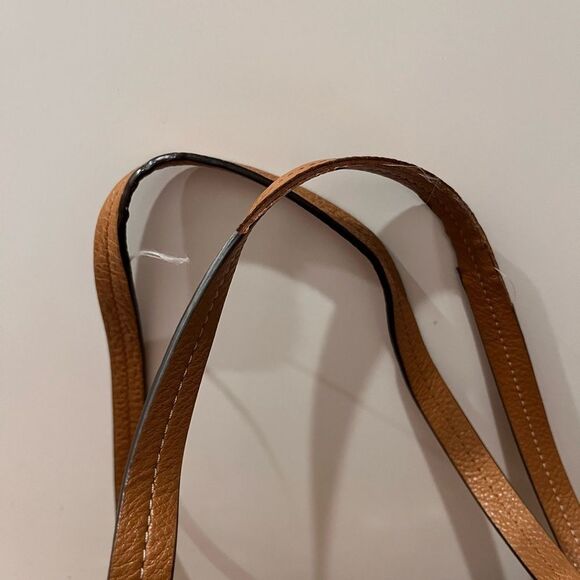 Michael Kors Large East West MAE Tote in Acorn - Picture 7 of 12